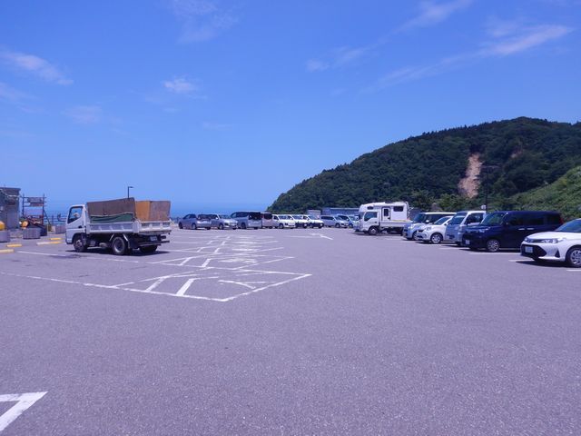 「道の駅」の駐車場