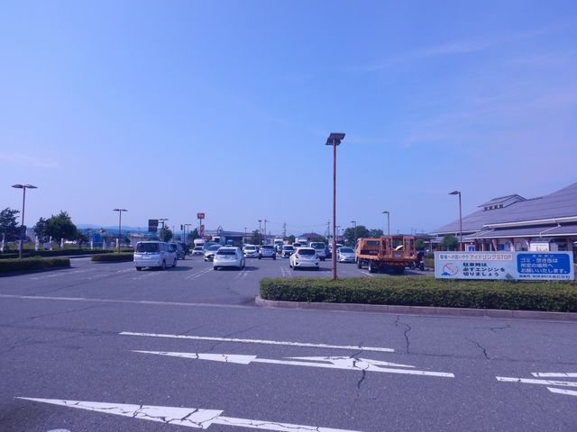 「道の駅」の駐車場