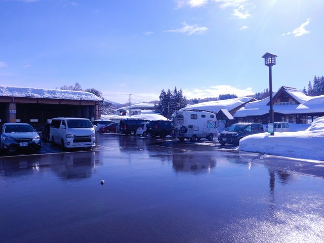 「道の駅」の駐車場