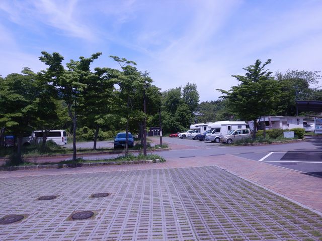 「道の駅」の駐車場