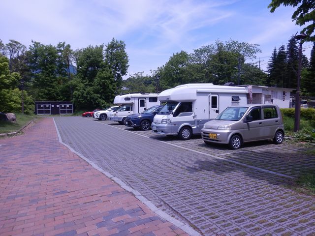 「道の駅」の駐車場