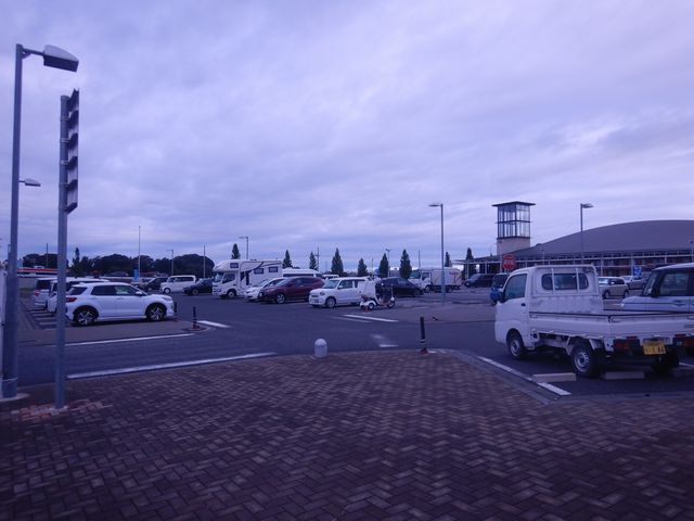 「道の駅」の駐車場