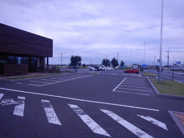「道の駅」の駐車場