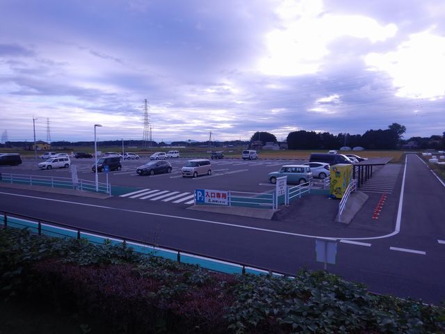 「道の駅」の駐車場